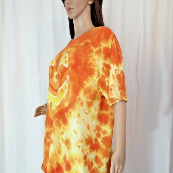 Tie Dye Batik Handmade T-Shirt XL Halloween Face - Picture 2 of 5